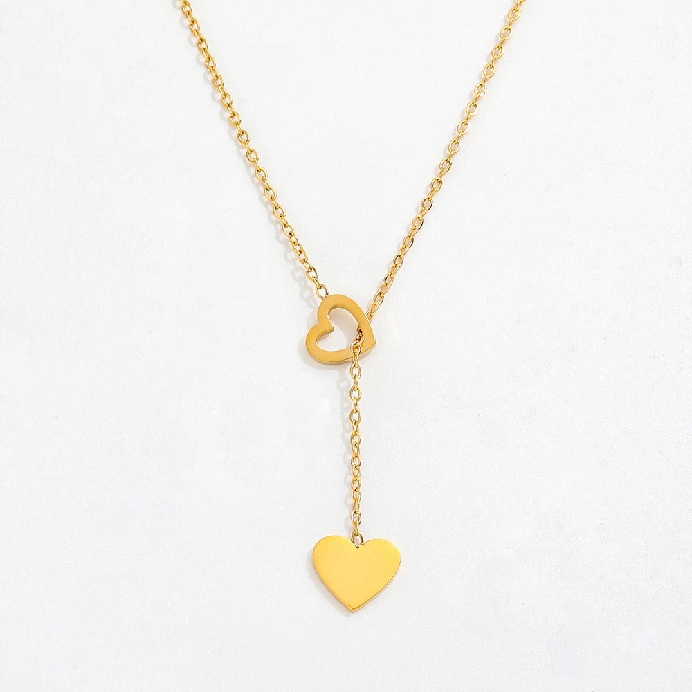 Amor Necklace