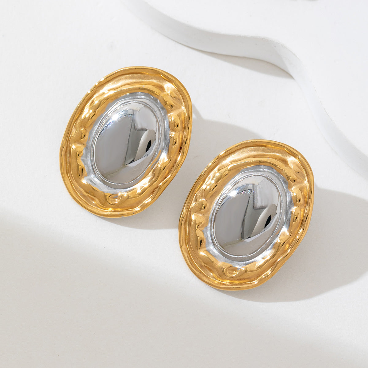 Oversized Round Studs