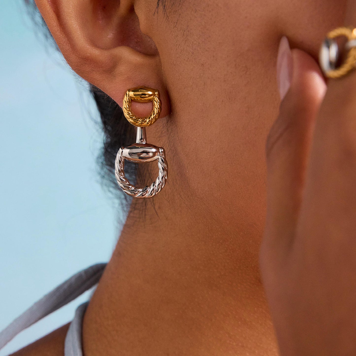 Horsebit Two-Way Studs