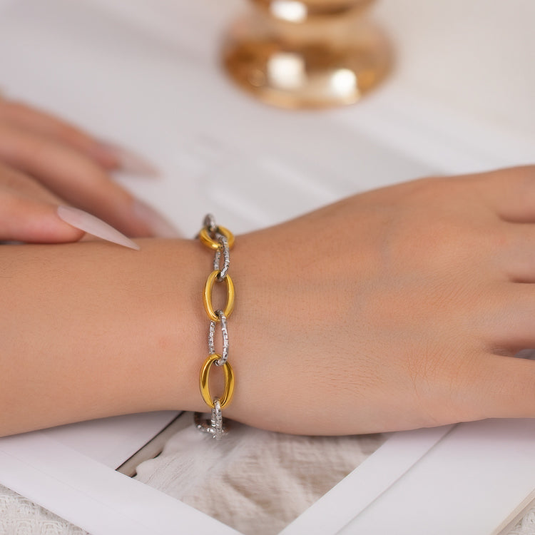 Bold Link Bracelet