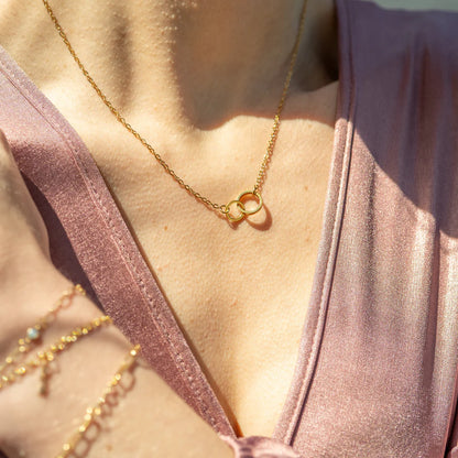 Interlocking Necklace