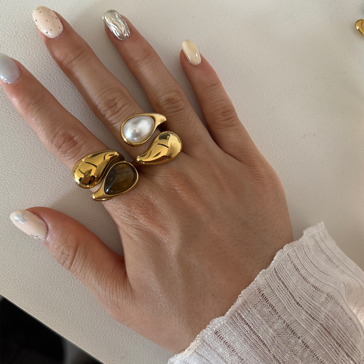 Pearl Bold Adjustable Ring