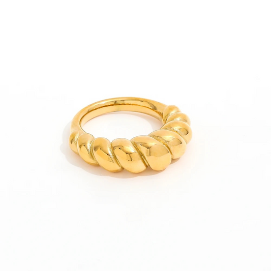 Dome Croissant Ring
