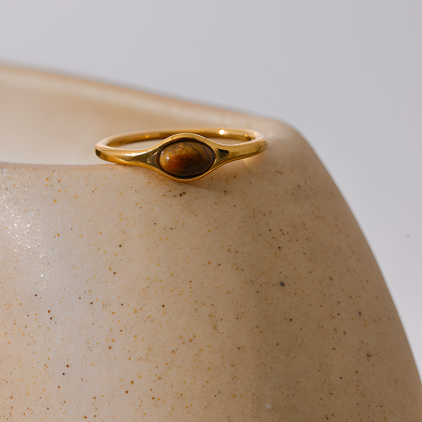 Tigers Eye East West Oval Ring