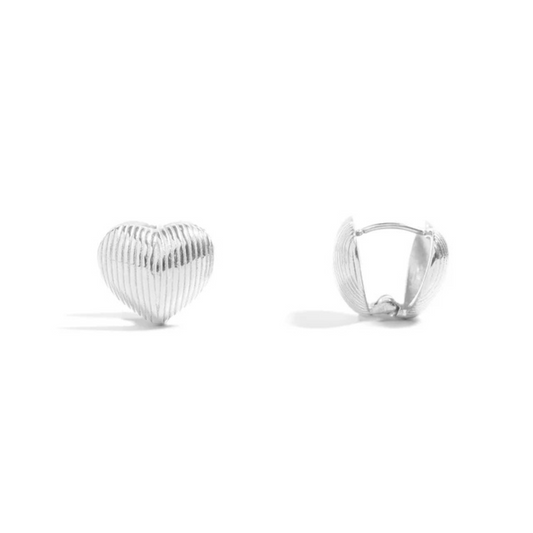 Ribbed Heart Stud Huggies